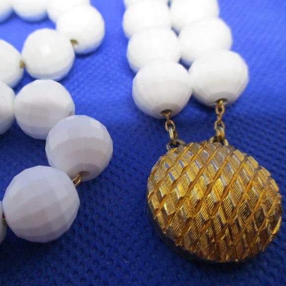 MONET Strung On Gold Tone Chains Faceted Lucite White Beaded Necklace Bracelet - Picture 10 of 11